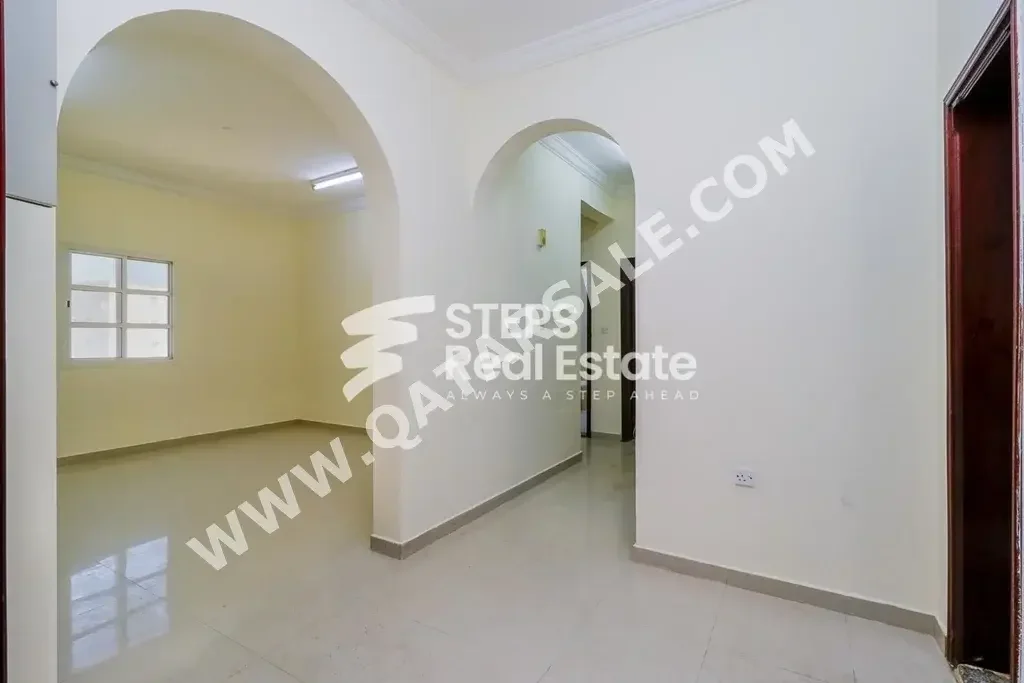 2 Bedrooms Apartment For Rent in Doha Fereej Bin Omran