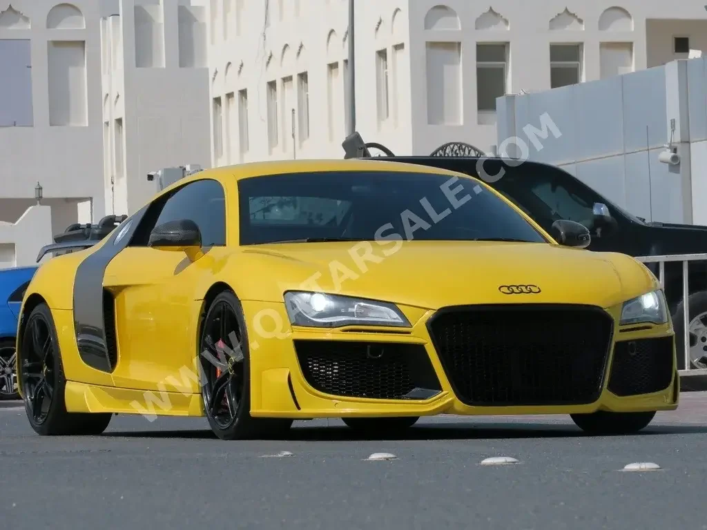 Audi  R8  2008  Automatic  136,000 Km  8 Cylinder  All Wheel Drive (AWD)  Coupe / Sport  Yellow  With Warranty