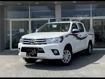 Toyota  Hilux  2023  Automatic  0 Km  4 Cylinder  Rear Wheel Drive (RWD)  Pick Up  White  With Warranty