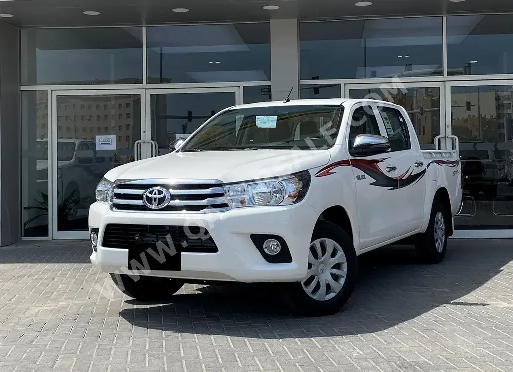 Toyota  Hilux  2023  Automatic  0 Km  4 Cylinder  Rear Wheel Drive (RWD)  Pick Up  White  With Warranty