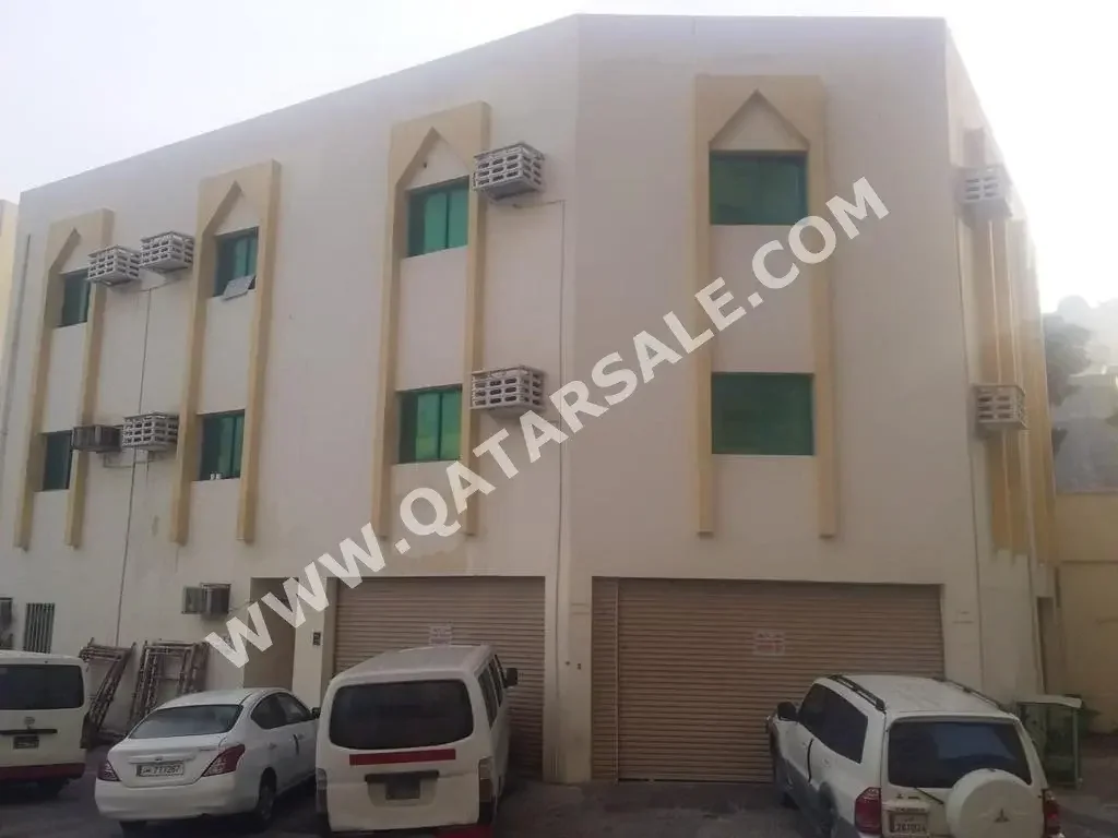 Commercial  Not Furnished  Doha  Al Mansoura  15 Bedrooms