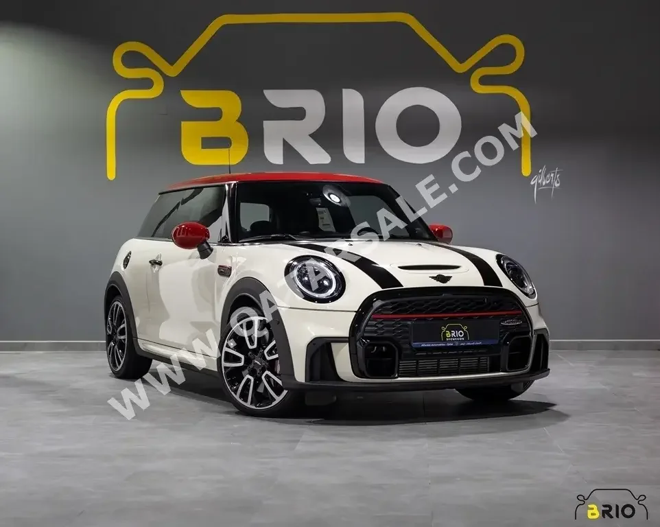 Mini  Cooper  JCW  2023  Automatic  1,000 Km  4 Cylinder  Front Wheel Drive (FWD)  Hatchback  White  With Warranty