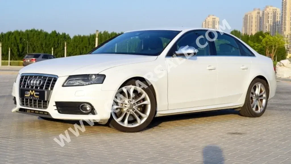 Audi  S  4  2011  Manual  91,000 Km  6 Cylinder  All Wheel Drive (AWD)  Sedan  White  With Warranty