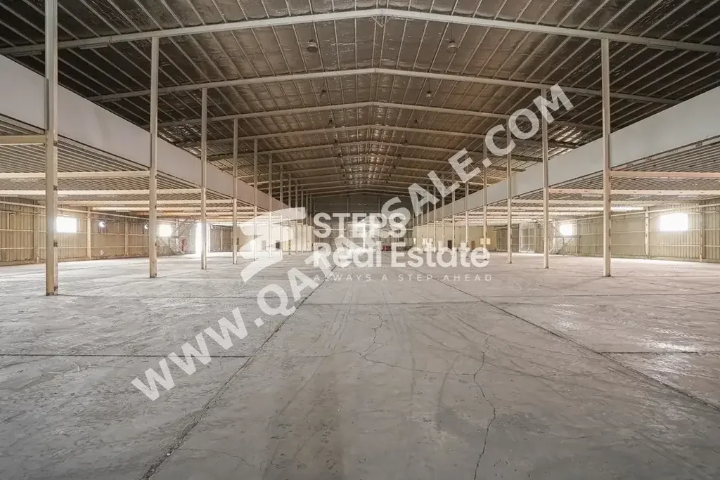 Warehouses & Stores - Doha  - Industrial Area  -Area Size: 10000 Square Meter