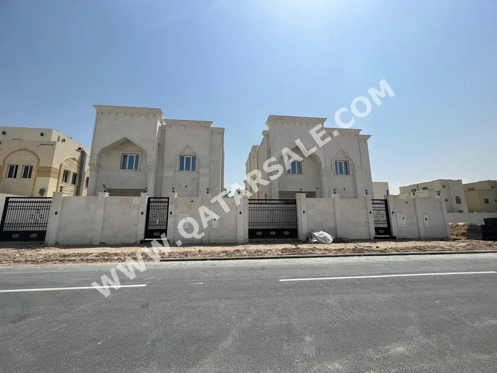 Family Residential  - Not Furnished  - Doha  - Al Thumama  - 8 Bedrooms