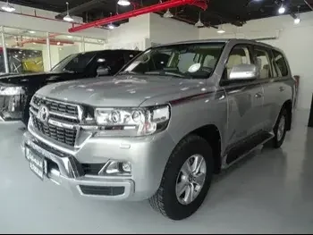 Toyota  Land Cruiser  GXR  2021  Automatic  139,000 Km  6 Cylinder  Four Wheel Drive (4WD)  SUV  Silver  With Warranty