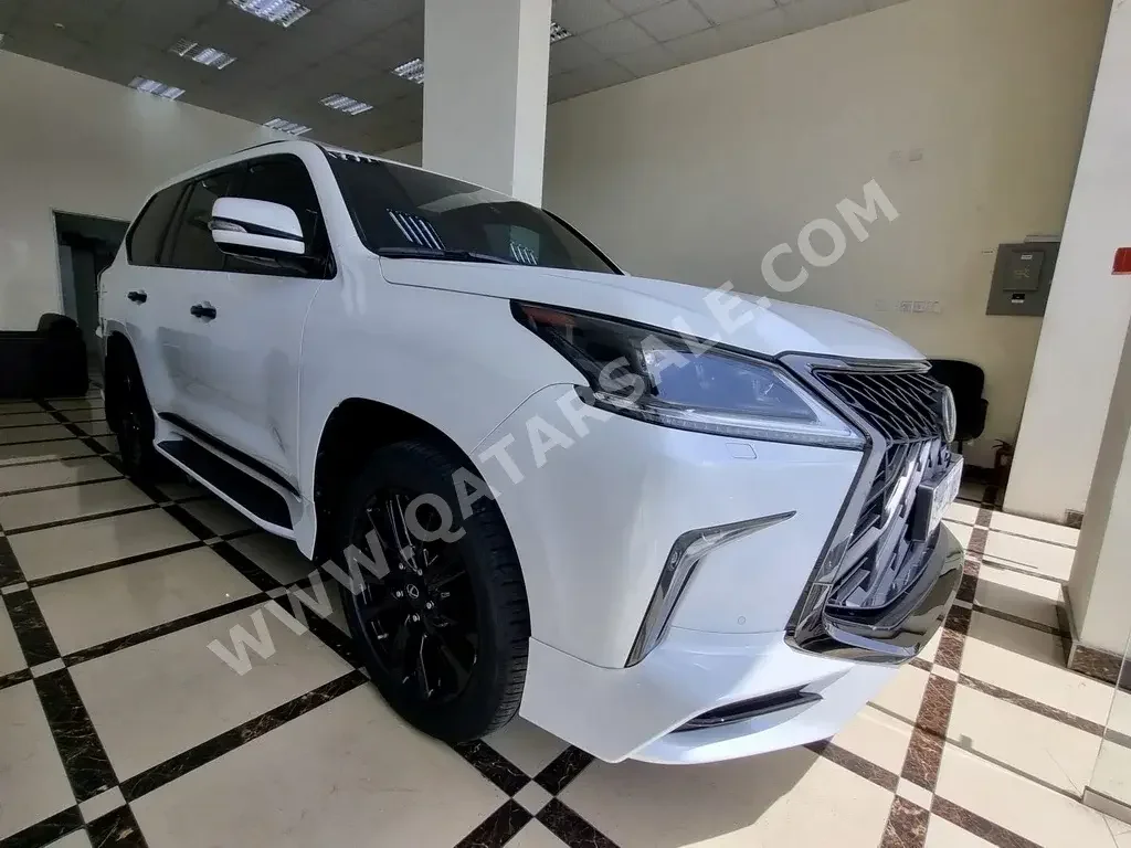 Lexus  LX  570 S Black Edition  2020  Automatic  78,500 Km  8 Cylinder  Four Wheel Drive (4WD)  SUV  White  With Warranty