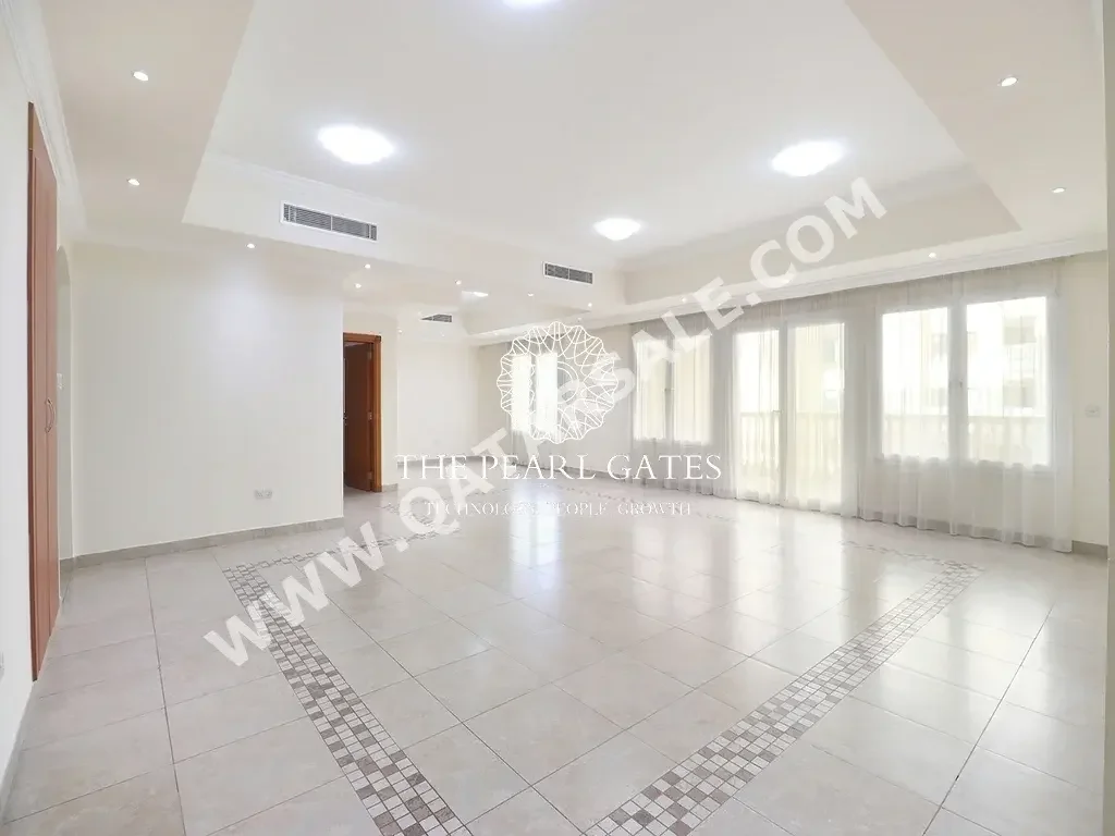 3 Bedrooms  Apartment  For Rent  in Doha -  The Pearl  Semi Furnished