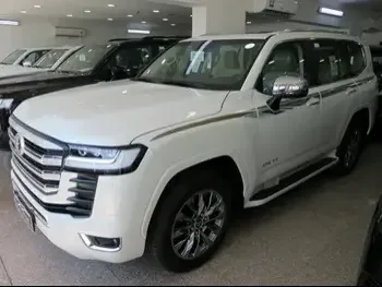 Toyota  Land Cruiser  VXR Twin Turbo  2023  Automatic  0 Km  6 Cylinder  Four Wheel Drive (4WD)  SUV  White  With Warranty