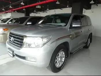 Toyota  Land Cruiser  GXR  2008  Automatic  304,000 Km  6 Cylinder  Four Wheel Drive (4WD)  SUV  Silver  With Warranty