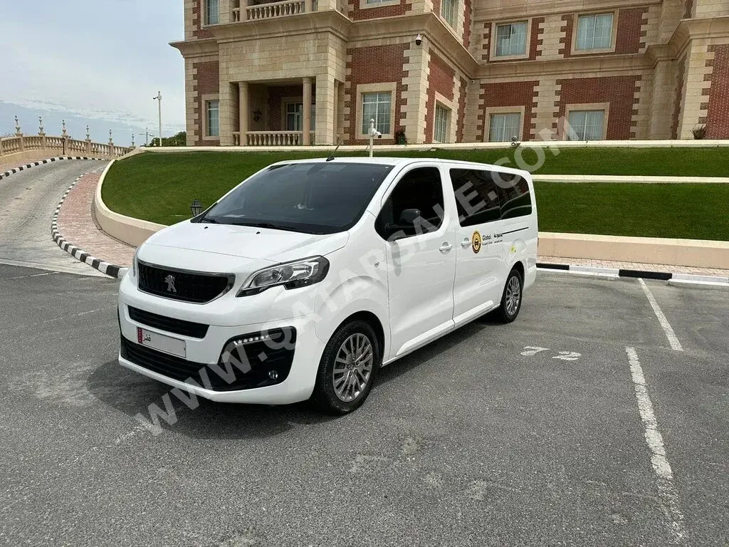 Peugeot  E-Traveller  VAN  White  2022