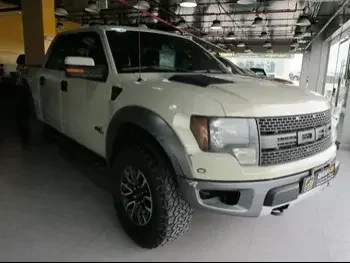 Ford  Raptor  2015  Automatic  222,000 Km  8 Cylinder  Four Wheel Drive (4WD)  Pick Up  Beige  With Warranty