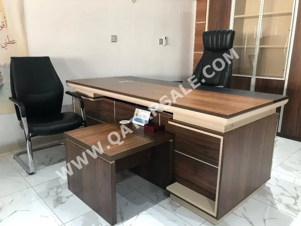 Desks & Computer Desks - Luxury Executive Desk  - Brown