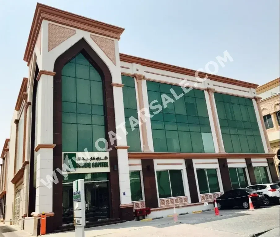 Commercial Shops - Fully Furnished  - Doha  For Rent  - New Sleta