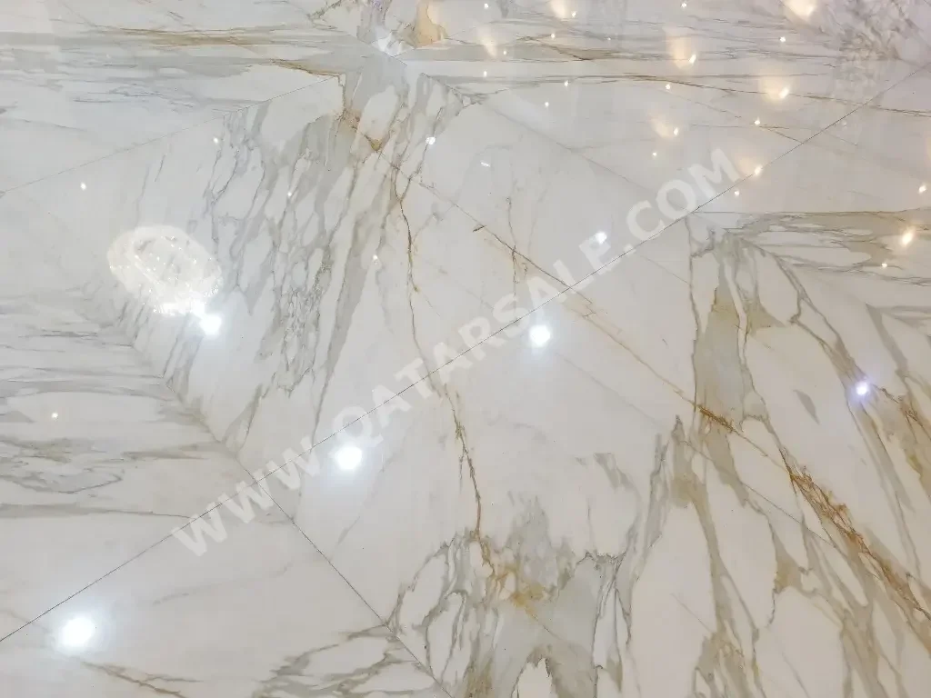 Flooring Beige  Shiny  Price Per Meter /  Natural Marble  Italy  With Installation  With Delivery