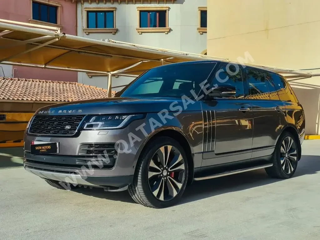  Land Rover  Range Rover  SV  2019  Automatic  40,000 Km  8 Cylinder  Four Wheel Drive (4WD)  SUV  Gray  With Warranty