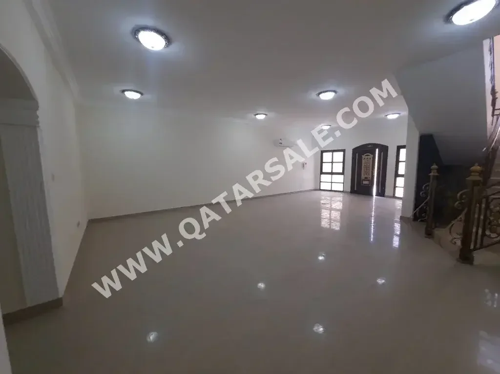 Family Residential  - Not Furnished  - Al Rayyan  - New Al Rayan  - 5 Bedrooms