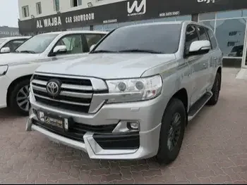 Toyota  Land Cruiser  VXR- Grand Touring S  2020  Automatic  148,000 Km  8 Cylinder  Four Wheel Drive (4WD)  SUV  Silver  With Warranty