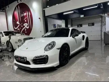 Porsche  911  Turbo S  2015  Automatic  40,000 Km  6 Cylinder  Rear Wheel Drive (RWD)  Coupe / Sport  White  With Warranty