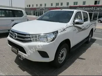 Toyota  Hilux  2016  Automatic  150,000 Km  4 Cylinder  Four Wheel Drive (4WD)  Pick Up  White  With Warranty
