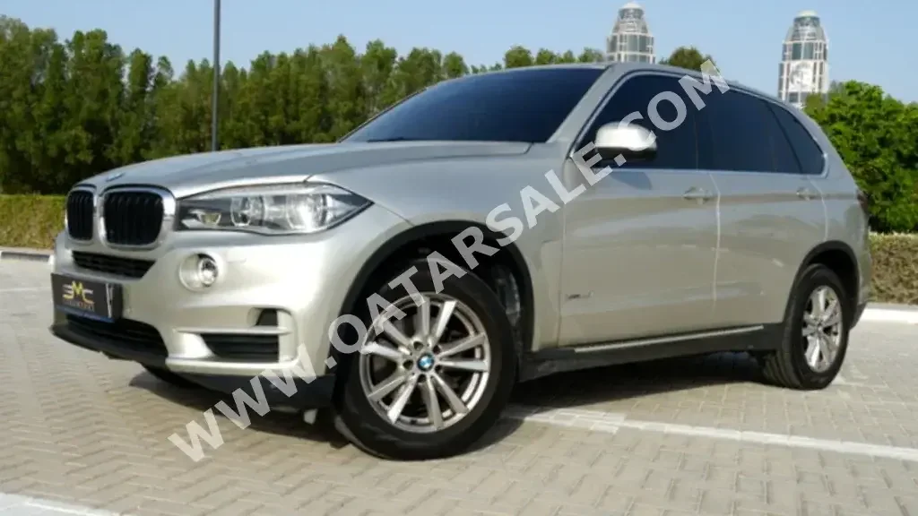 BMW  X-Series  X5  2014  Automatic  128,000 Km  6 Cylinder  Four Wheel Drive (4WD)  SUV  Light Beige  With Warranty