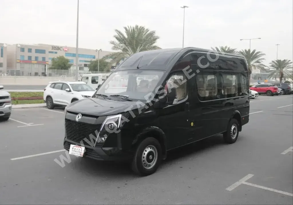 Dongfeng  A 08  2022  Manual  7,000 Km  4 Cylinder  Front Wheel Drive (FWD)  Van / Bus  Black  With Warranty