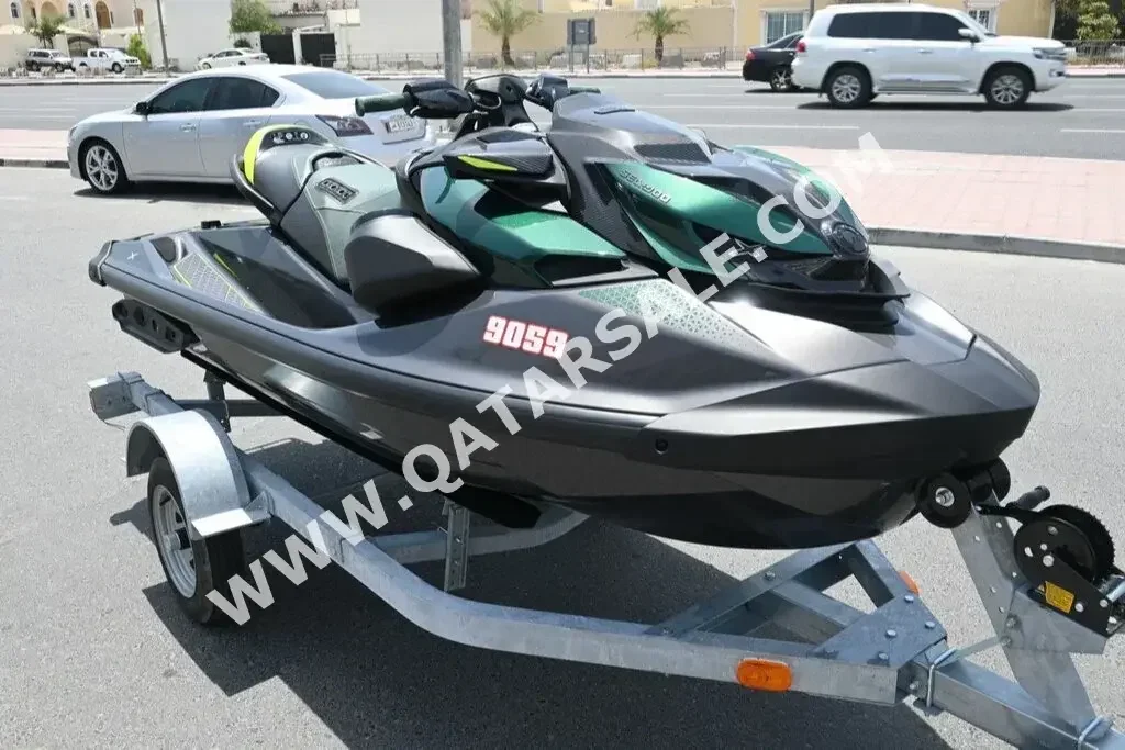 Sea-Doo  RXP 300  Canada  2023  Green & Black  300  6  With Trailer