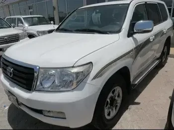 Toyota  Land Cruiser  G  2010  Automatic  539,000 Km  6 Cylinder  Four Wheel Drive (4WD)  SUV  White  With Warranty