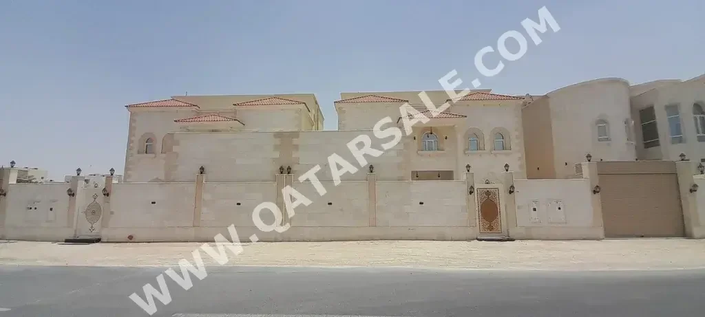 Family Residential  - Not Furnished  - Umm Salal  - Umm Salal Ali  - 8 Bedrooms