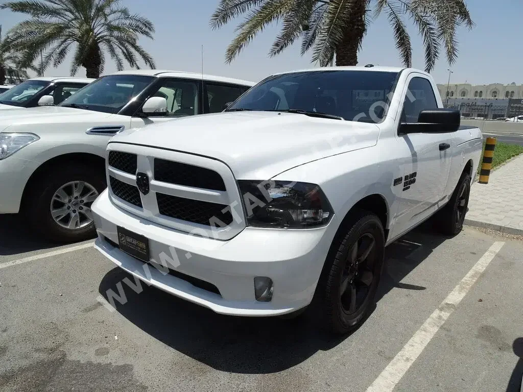 Dodge  Ram  2021  Automatic  30,000 Km  8 Cylinder  Four Wheel Drive (4WD)  Pick Up  White  With Warranty
