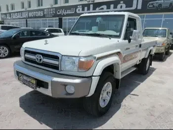 Toyota  Land Cruiser  LX  2019  Manual  96,000 Km  6 Cylinder  Four Wheel Drive (4WD)  Pick Up  White  With Warranty