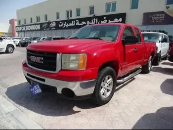 GMC  Sierra  2008  Automatic  395,000 Km  8 Cylinder  Four Wheel Drive (4WD)  Pick Up  Red  With Warranty