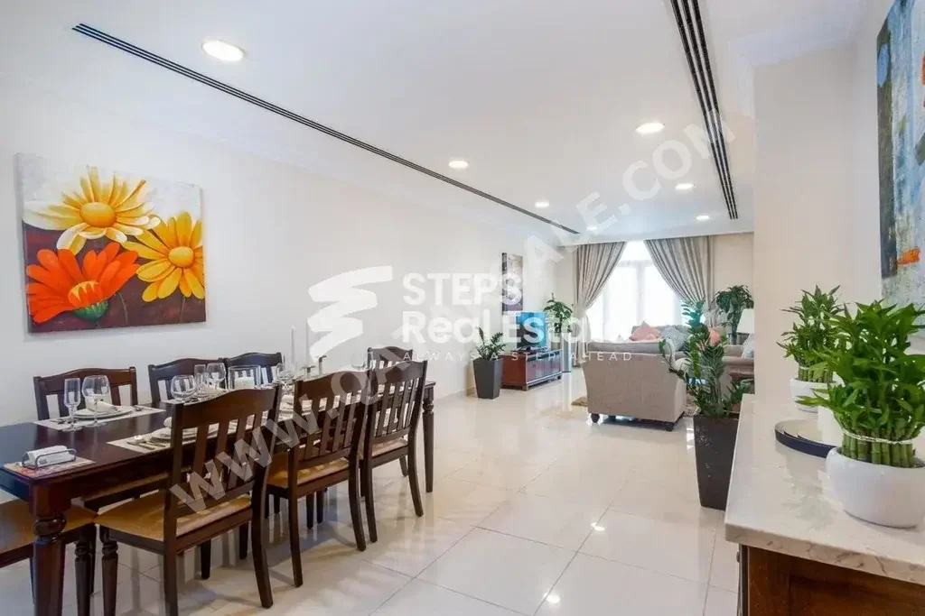 2 Bedrooms  Apartment  For Rent  in Doha -  Fereej Bin Mahmoud  Fully Furnished