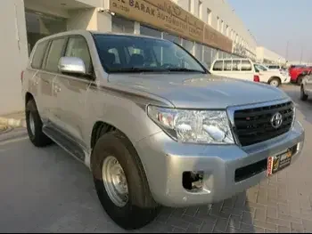 Toyota  Land Cruiser  G  2014  Automatic  287,000 Km  6 Cylinder  Four Wheel Drive (4WD)  SUV  Silver  With Warranty