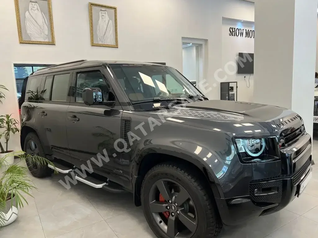 Land Rover  Defender  110 X  2023  Automatic  0 Km  6 Cylinder  Four Wheel Drive (4WD)  SUV  Gray  With Warranty