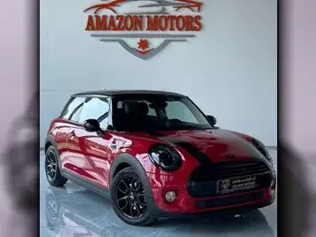 Mini  Cooper  2019  Automatic  88,000 Km  4 Cylinder  Front Wheel Drive (FWD)  Hatchback  Red  With Warranty