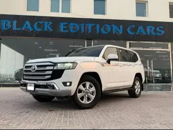 Toyota  Land Cruiser  GXR Twin Turbo  2022  Automatic  6,000 Km  6 Cylinder  Four Wheel Drive (4WD)  SUV  White  With Warranty