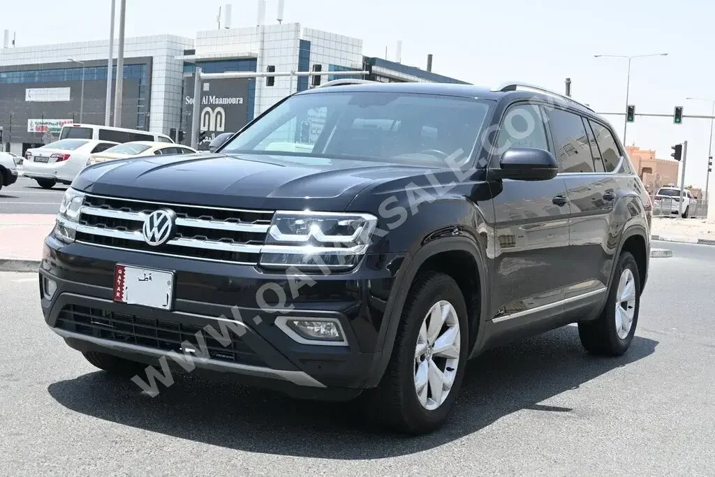 Volkswagen  Teramont  2019  Automatic  102,000 Km  6 Cylinder  Four Wheel Drive (4WD)  SUV  Black