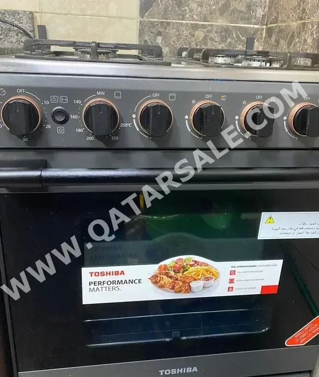 Cooking Range Gas & Electric Gray For Sale in Qatar