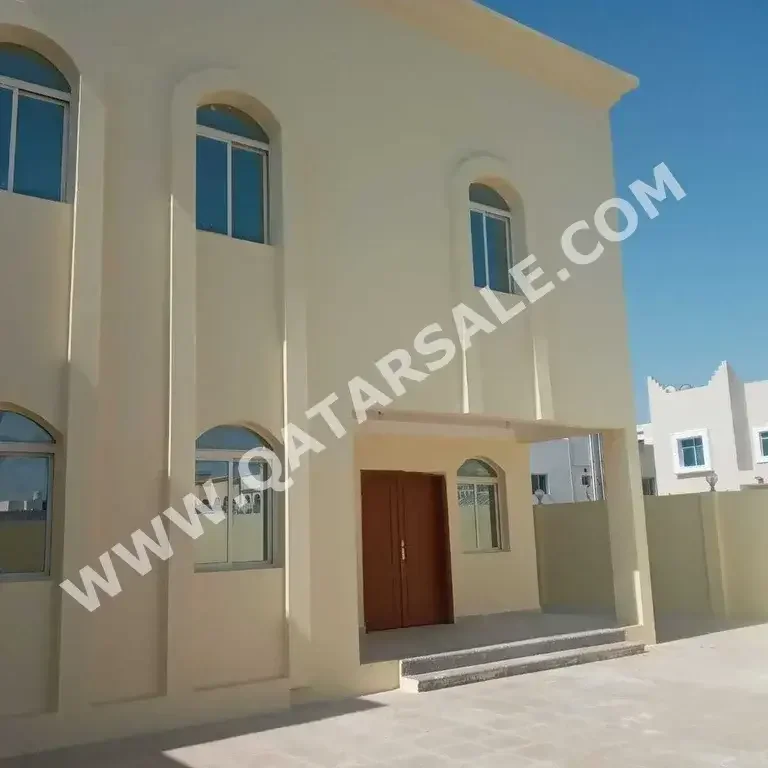 Family Residential  - Not Furnished  - Al Shamal  - 4 Bedrooms