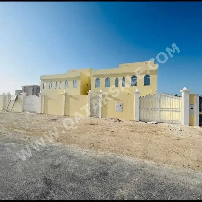 Family Residential  - Not Furnished  - Al Shamal  - Al Ruwais  - 6 Bedrooms
