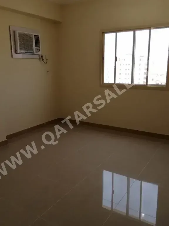 2 Bedrooms Apartment For Rent in Doha Al Mansoura