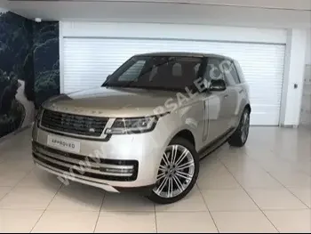 Land Rover  Range Rover  HSE  2022  Automatic  3,274 Km  8 Cylinder  Four Wheel Drive (4WD)  SUV  Gold  With Warranty