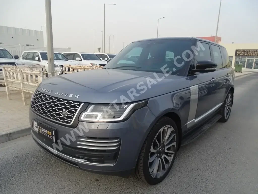 Land Rover  Range Rover  Vogue  Autobiography  2018  Automatic  160,000 Km  8 Cylinder  Four Wheel Drive (4WD)  SUV  Gray  With Warranty