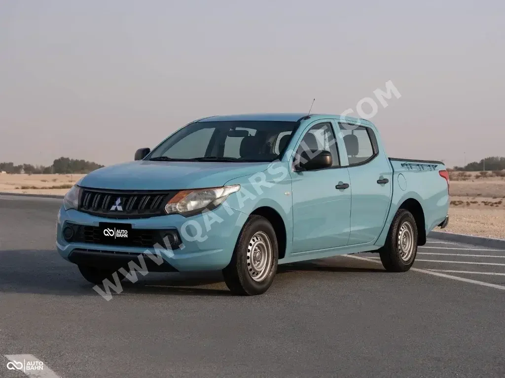 Mitsubishi  L 200  2018  Manual  165,000 Km  4 Cylinder  Rear Wheel Drive (RWD)  Pick Up  Blue