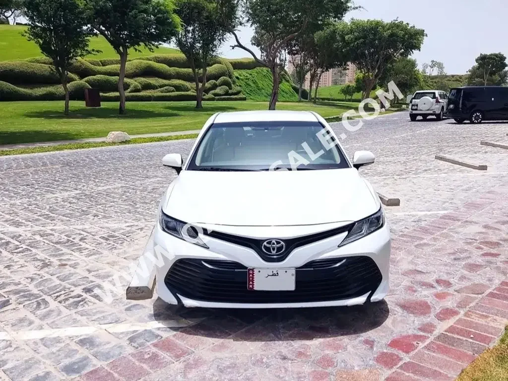 Toyota  Camry  4 Cylinder  Sedan  White  2018