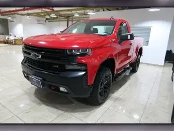 Chevrolet  Silverado  Trail Boss  2022  Automatic  32,000 Km  8 Cylinder  Four Wheel Drive (4WD)  Pick Up  Red  With Warranty