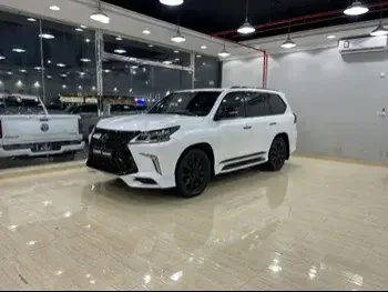 Lexus  LX  570 S  2018  Automatic  143,000 Km  8 Cylinder  Four Wheel Drive (4WD)  SUV  White  With Warranty