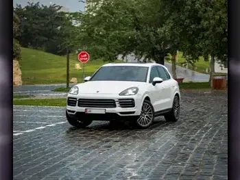 Porsche  Cayenne  2021  Automatic  49,000 Km  6 Cylinder  Four Wheel Drive (4WD)  SUV  White  With Warranty