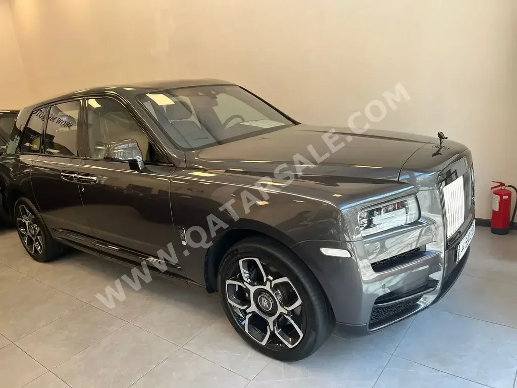 Rolls-Royce  Cullinan  2022  Automatic  13,000 Km  12 Cylinder  Four Wheel Drive (4WD)  SUV  Gray  With Warranty